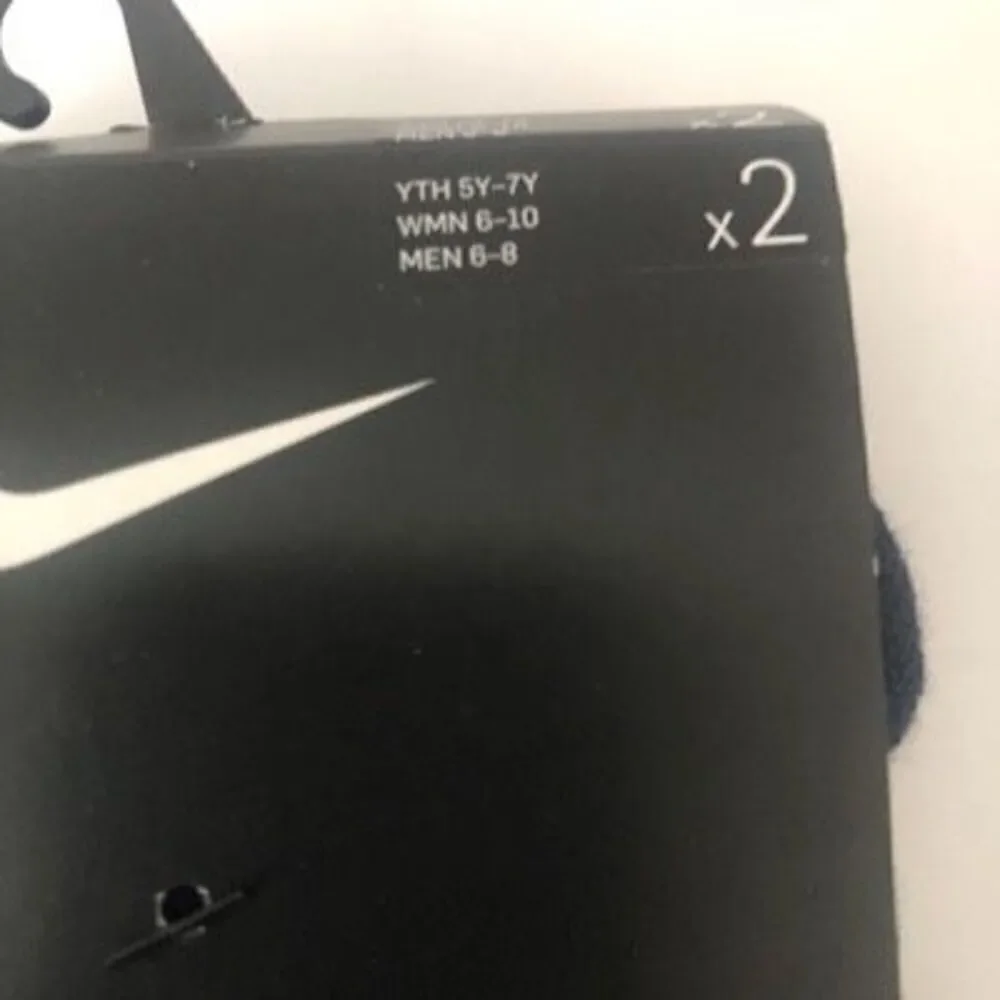 Nike Crew Dri-Fit Socks 2PK Navy Blue/ White Youth Size 5y-7y/ Women's 6-10/ Men